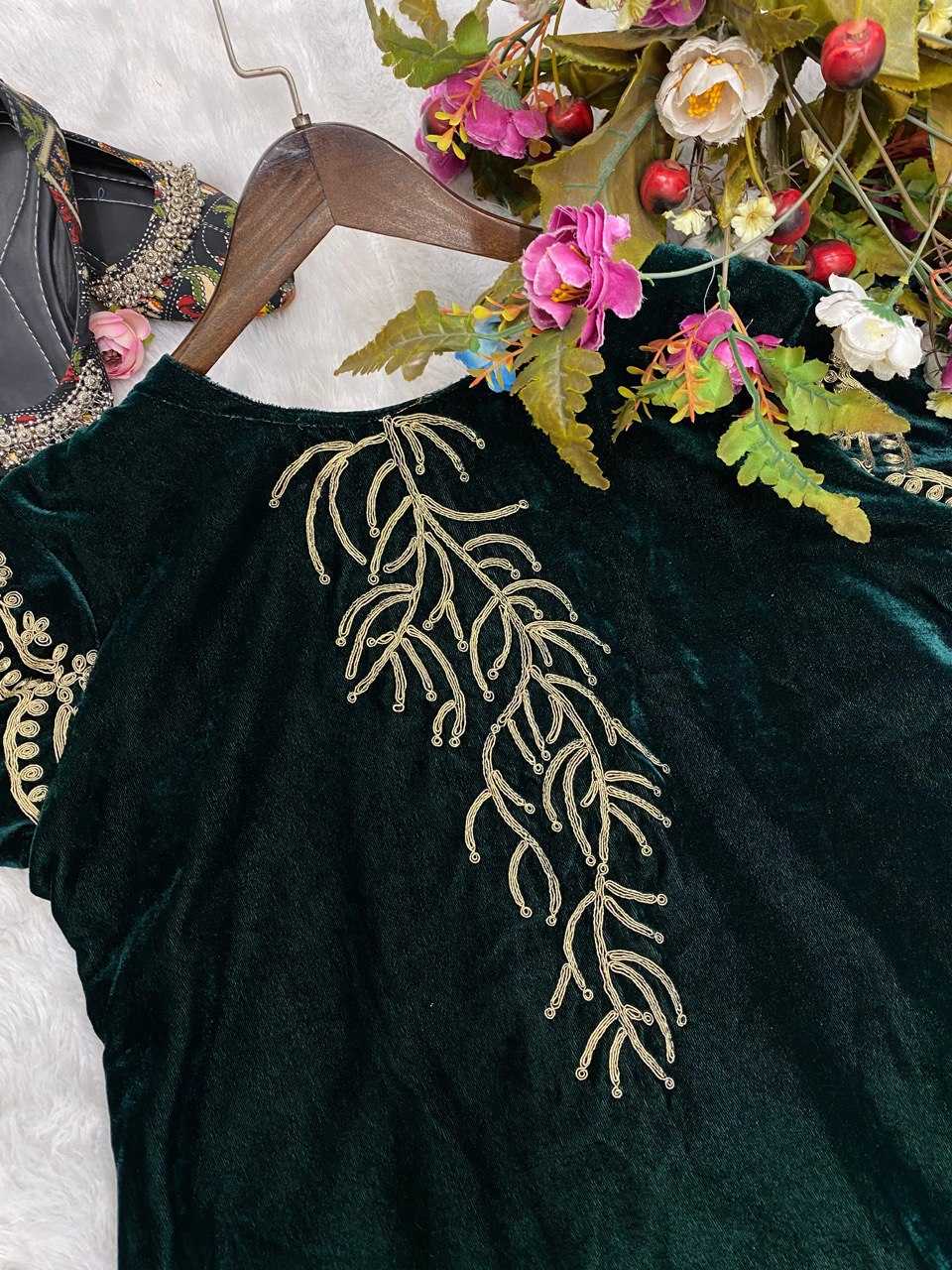 YNF VELVET RIN141 1762 SUITS & DRESSES WHOLESALE KASHMIRI VELVET EMBROIDERY LADIES SILK SUITS MANUFACTURER