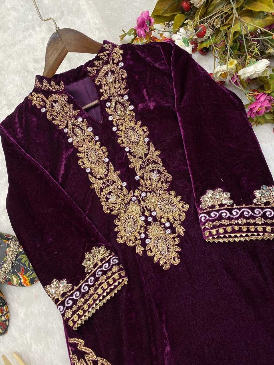 YNF VELVET RIN141 1775 SUITS & DRESSES WHOLESALE KASHMIRI VELVET EMBROIDERY LADIES SILK ZARI WORK SUITS MANUFACTURER