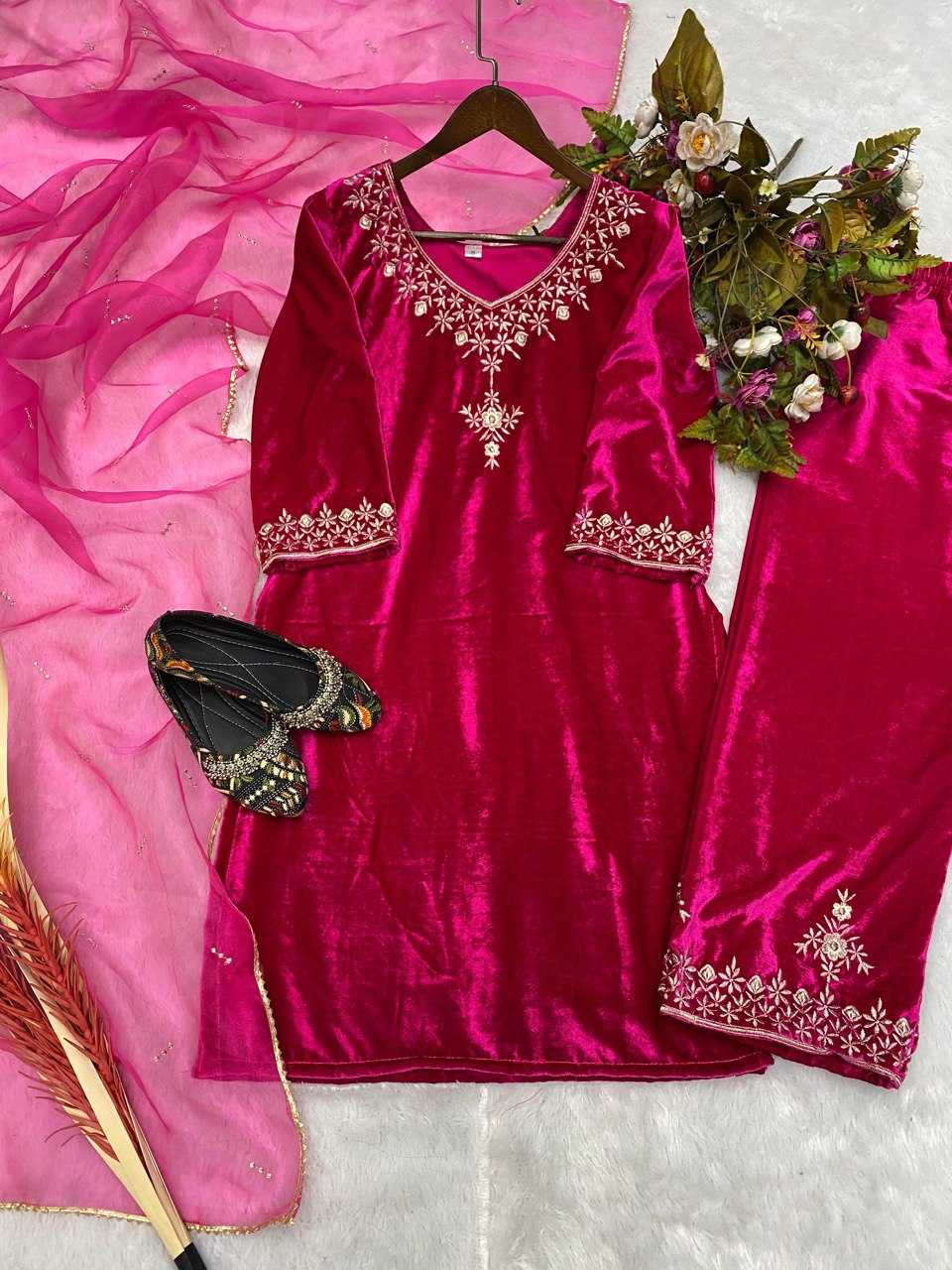 YNF VELVET RIN141 1785 SUITS & DRESSES WHOLESALE KASHMIRI VELVET EMBROIDERY LADIES SILK ZARI WORK SUITS MANUFACTURER