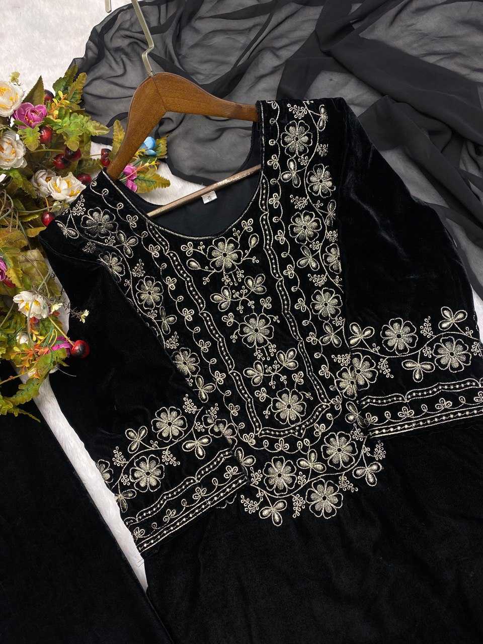  YNF VELVET RIN141 1786 SUITS & DRESSES WHOLESALE KASHMIRI VELVET EMBROIDERY LADIES SILK SUITS MANUFACTURER