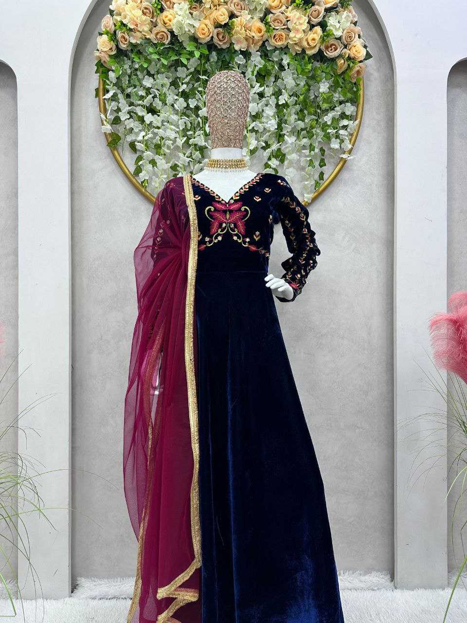 YNF VELVET RIN169-5626 GOWN WHOLESALE VELVET,LONG,WEDDING GOWN MANUFACTURER