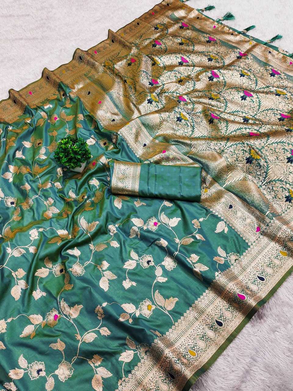 YNF BANARASI SOFT SILK RIN150 Banarasi-4 SILK SAREES WHOLESALE BANARASI SOFT SILK TRADITIONAL SOFT SILK SAREES MANUFACTURER