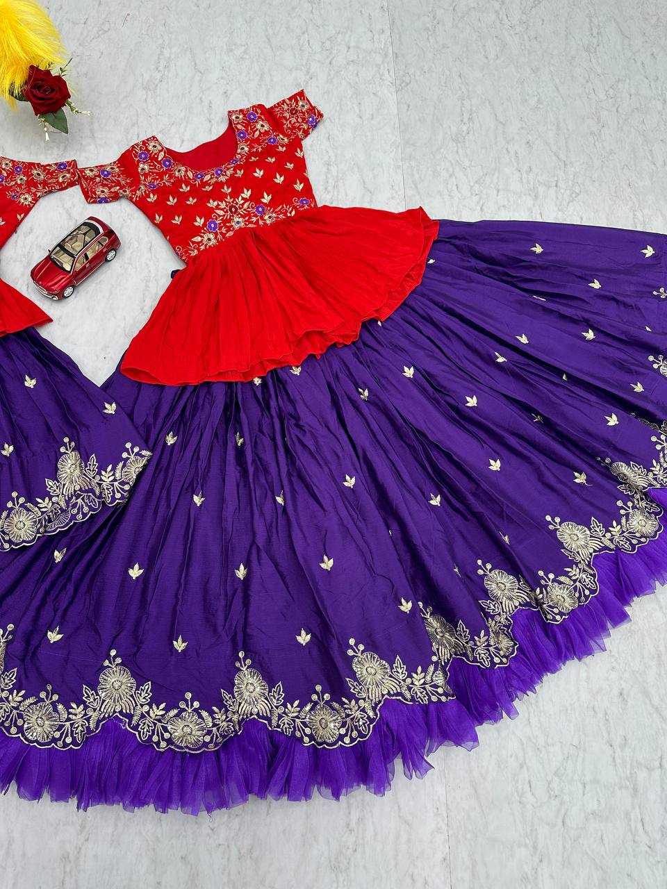 YNF CHINON KESH120 193 MOTHER & DAUGHTER WHOLESALE LEHENGAS MANUFACTURER