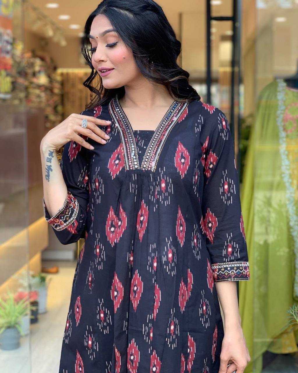 YNF COTTON KESH211 LDY43 SUITS & DRESSES WHOLESALE LADIES PRINTED COTTON ANARKALI LONG KURTIS BLACK SALWAR SUITS MANUFACTURER