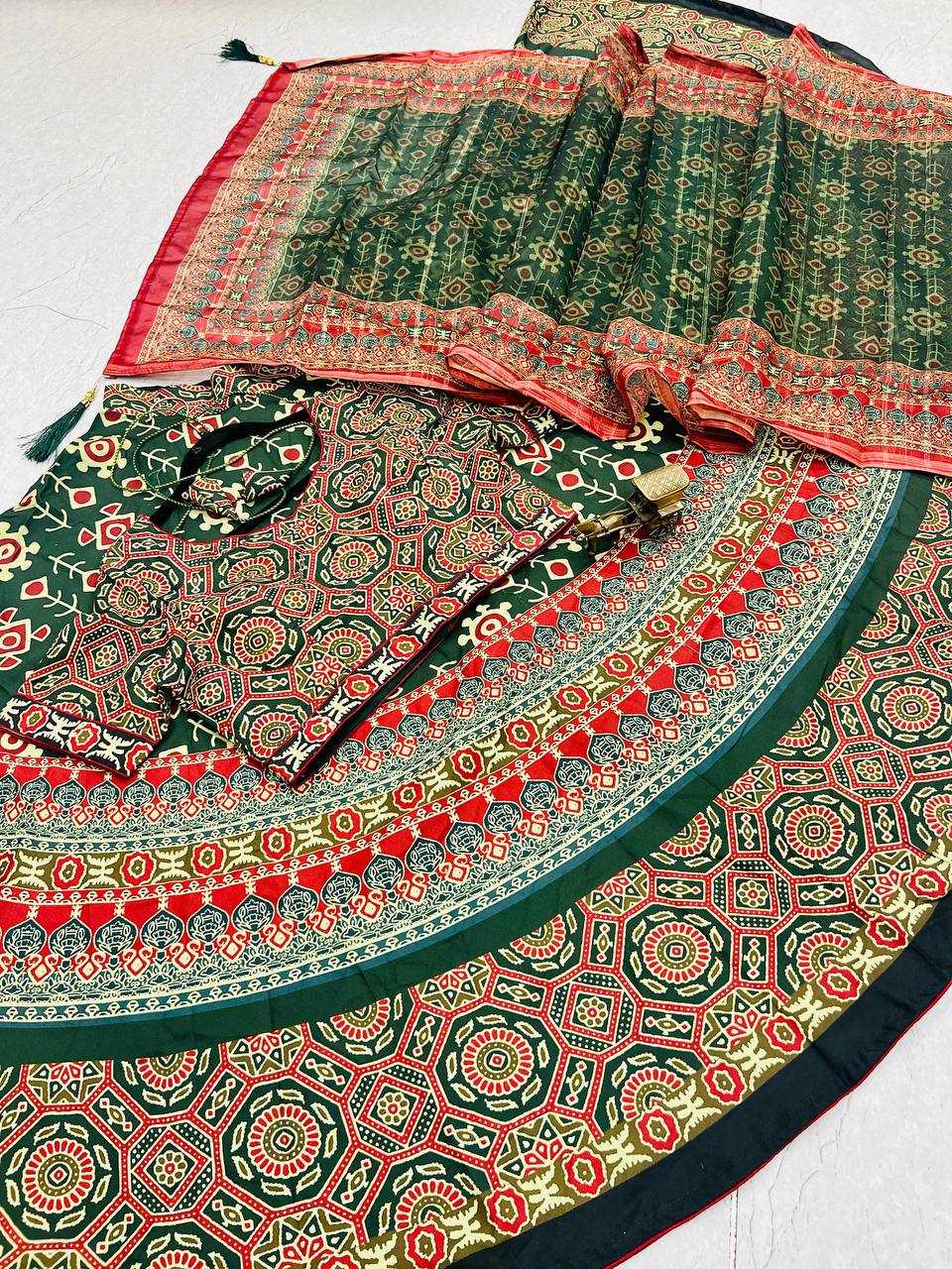 YNF COTTON KESH211 LDY67 LEHENGAS WHOLESALE TRADITIONAL PRINTED GREEN LEHENGAS MANUFACTURER