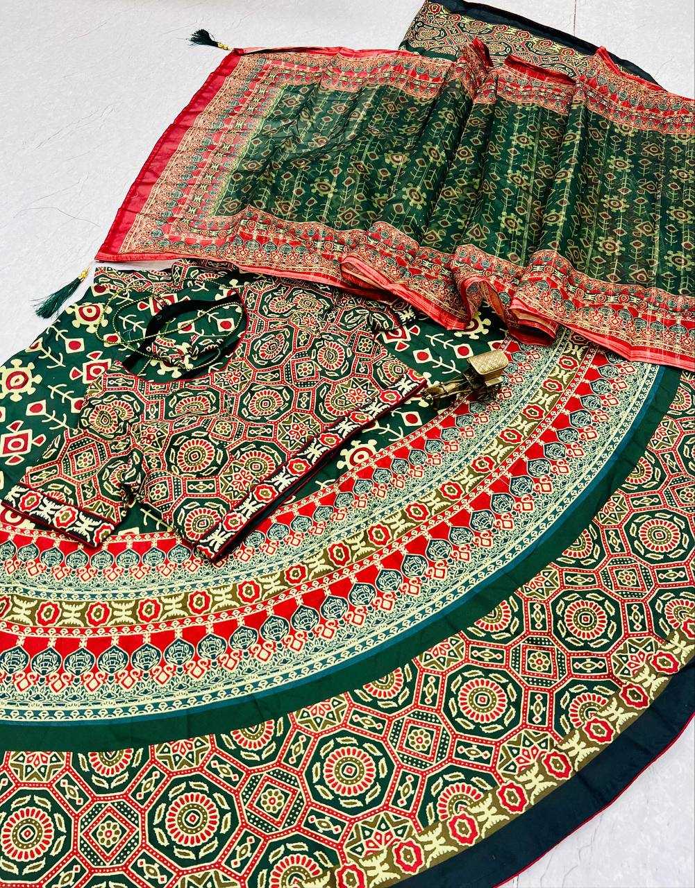 YNF COTTON KESH211 LDY67 LEHENGAS WHOLESALE TRADITIONAL PRINTED GREEN LEHENGAS MANUFACTURER