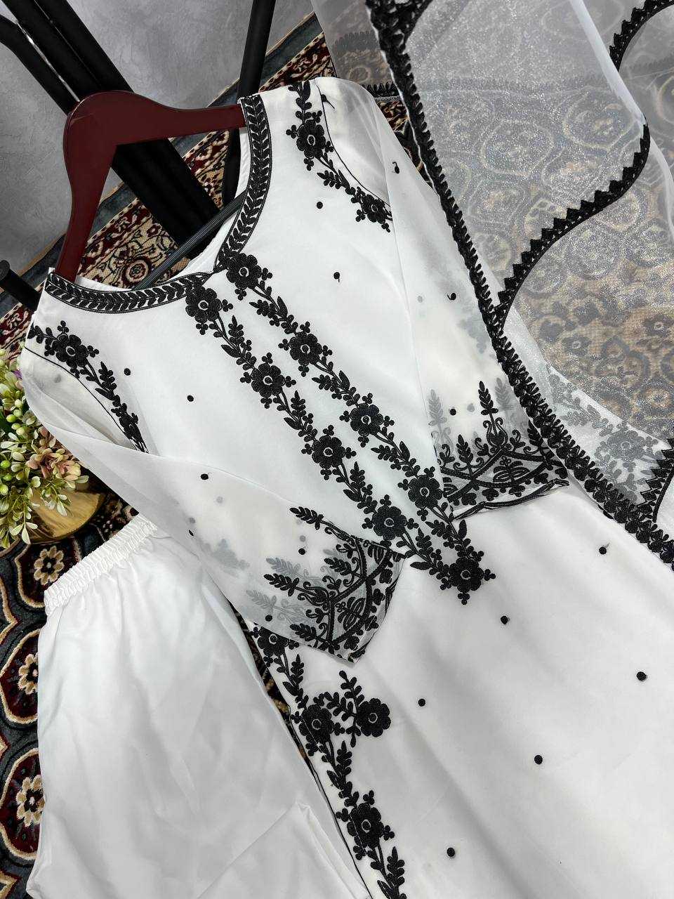 YNF FAUX GEORGETTE KESH159 1285 SUITS & DRESSES ISLAMIC CLOTHING WHOLESALE LADIES PAKISTANI EMBROIDERY GEORGETTE SUITS MANUFACTURER