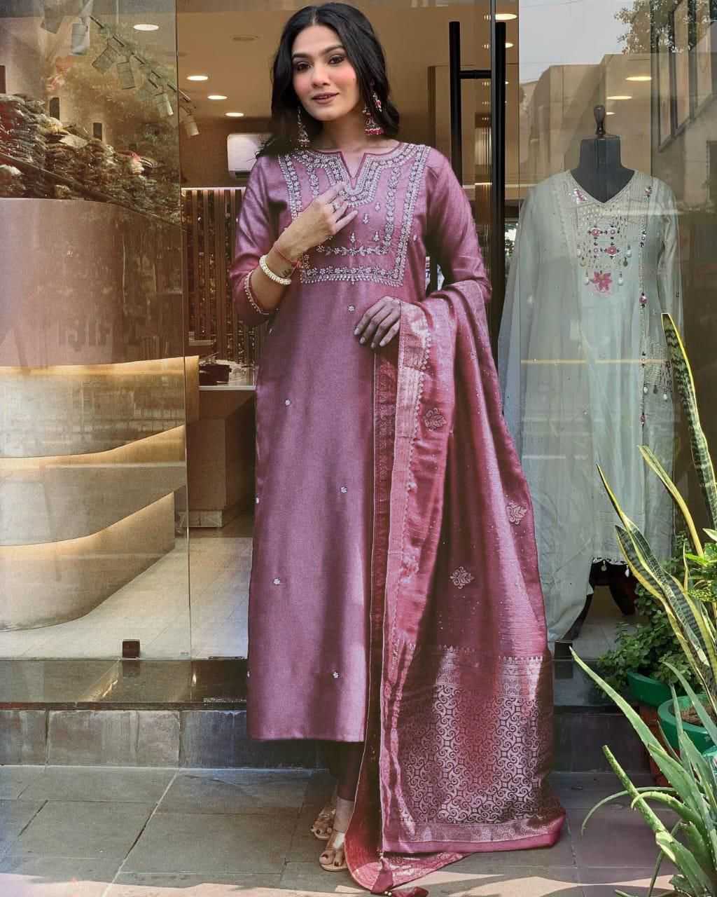 YNF HEAVY ROMAN SILK KESH175 DVF05 SUITS & DRESSES WHOLESALE LADIES SILK EMBROIDERED WEDDING DIWALI COLECTIONS SUITS MANUFACTURER