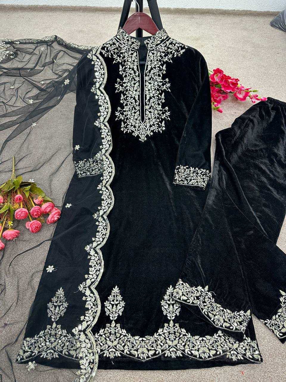 YNF VELVET KESH124 778 SUITS & DRESSES ISLAMIC CLOTHING WHOLESALE PAKISTANI VELVET EMBROIDERY LADIES SILK LADIES PARTY WEAR SUITS  MANUFACTURER