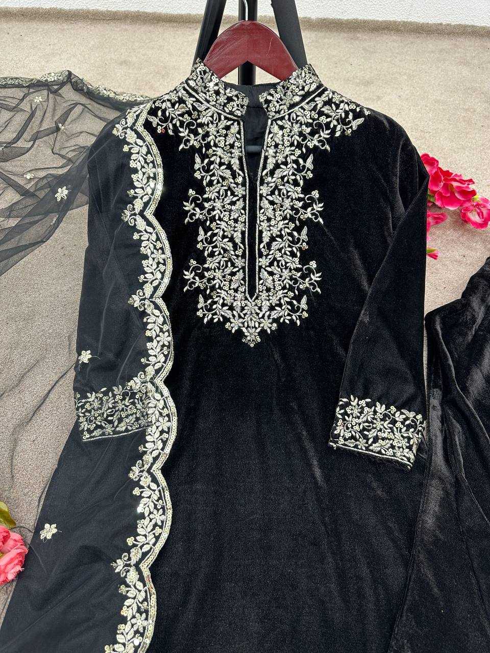 YNF VELVET KESH124 778 SUITS & DRESSES ISLAMIC CLOTHING WHOLESALE PAKISTANI VELVET EMBROIDERY LADIES SILK LADIES PARTY WEAR SUITS  MANUFACTURER