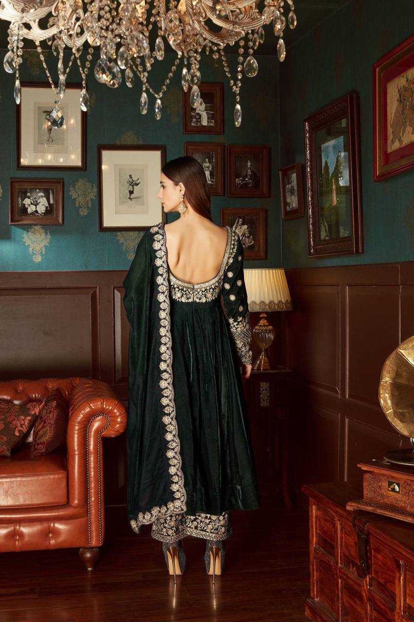 YNF VELVET KESH149 1315 SUITS & DRESSES WHOLESALE VELVET EMBROIDERY PALAZZO LADIES SILK ANARKALI WEDDING SUITS MANUFACTURER