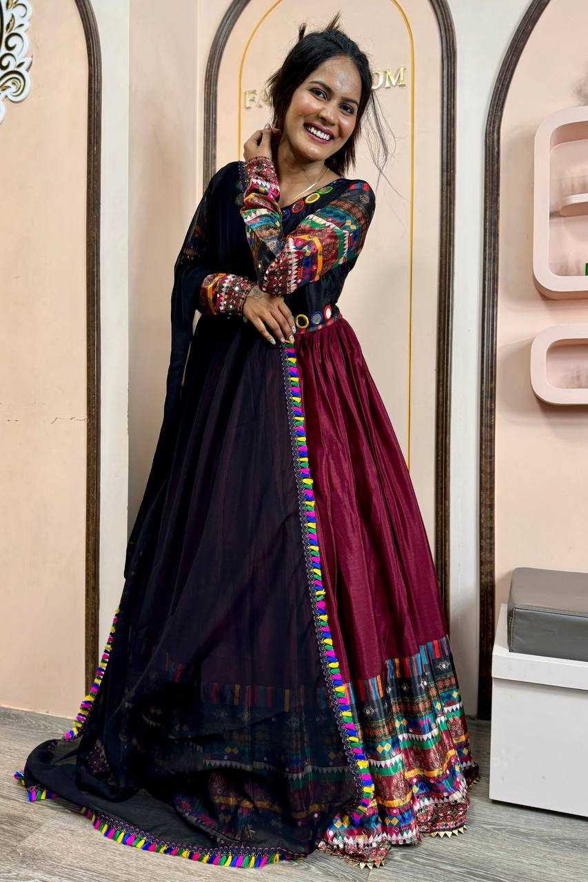 YNF CHINON SILK KESH228 547 GOWNS WHOLESALE LONG WORK NAVRATRI GOWNS MANUFACTURER