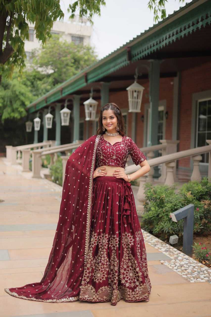 YNF RANGOLI SILK KESH215 5038 LEHENGAS WHOLESALE SILK WEDDING EMBROIDERED LEHENGAS MANUFACTURER