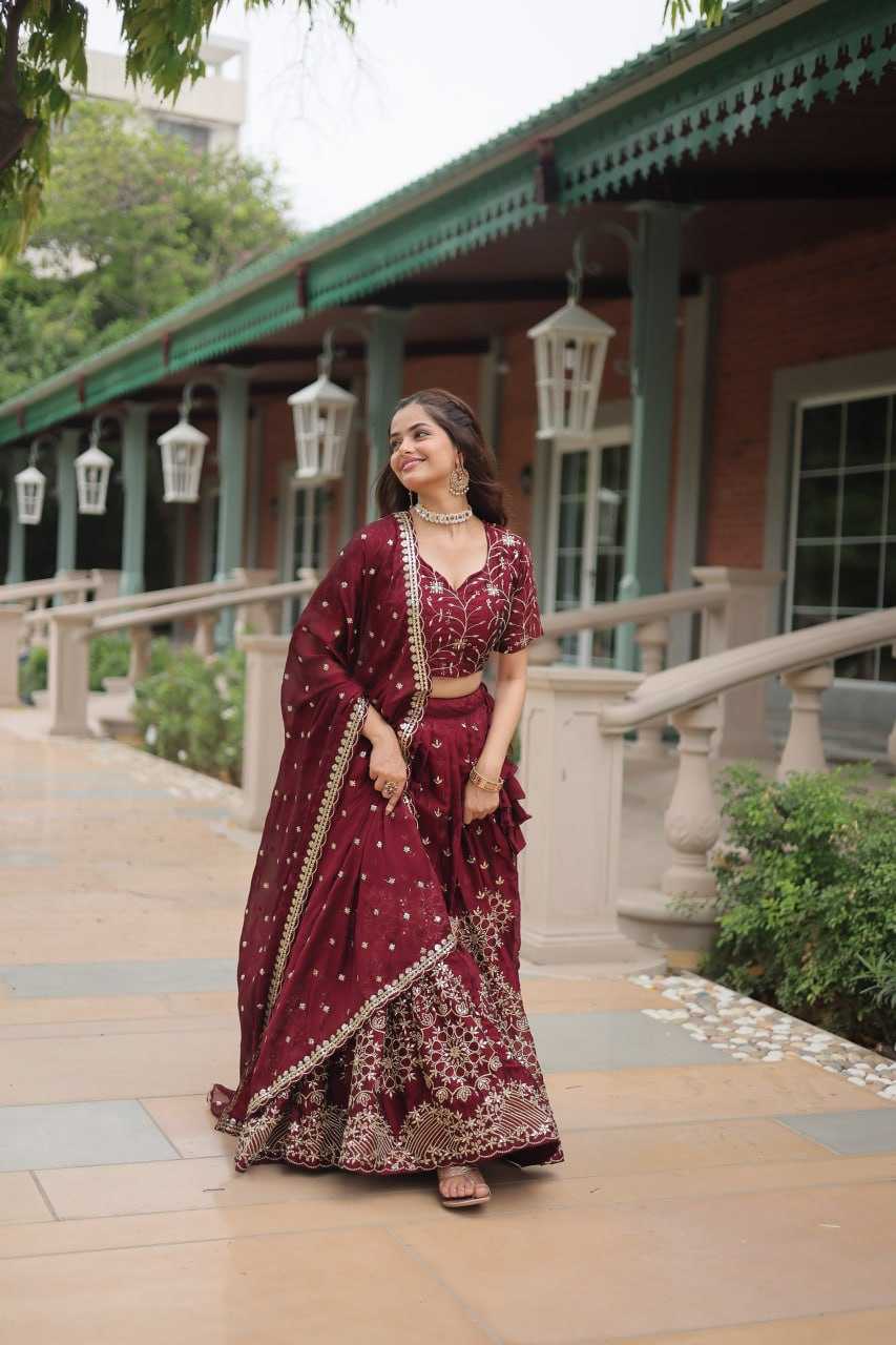 YNF RANGOLI SILK KESH215 5038 LEHENGAS WHOLESALE SILK WEDDING EMBROIDERED LEHENGAS MANUFACTURER