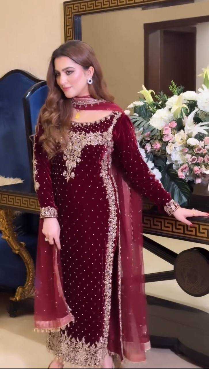 YNF VELVET KESH124 818 SUITS & DRESSES WHOLESALE VELVET EMBROIDERY PARTY WEAR MAROON SALWAR SUITS MANUFACTURE