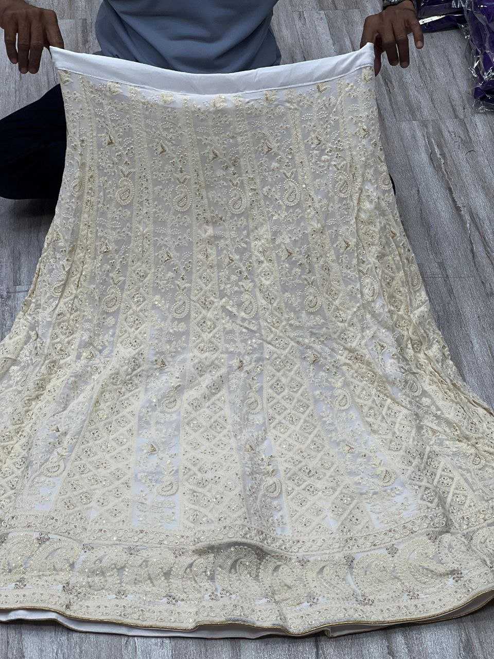 YNF CHIFFON KESH179 AHB109 LEHENGAS WHOLESALE DESIGNER WEDDING EMBROIDERED WHITE LEHENGAS MANUFACTURER