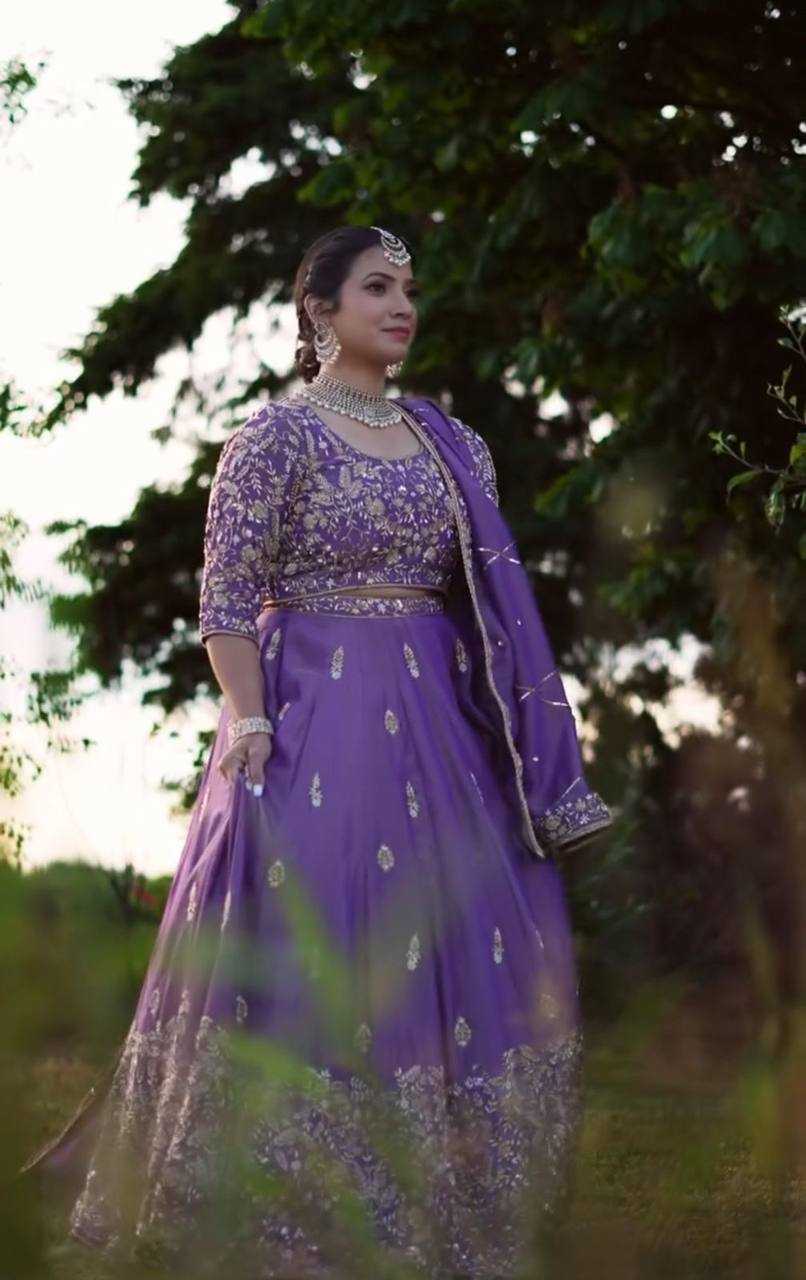 YNF CHINON KESH120 205 LEHENGAS WHOLESALE SILK WEDDING PURPLE EMBROIDERED LEHENGAS MANUFACTURER