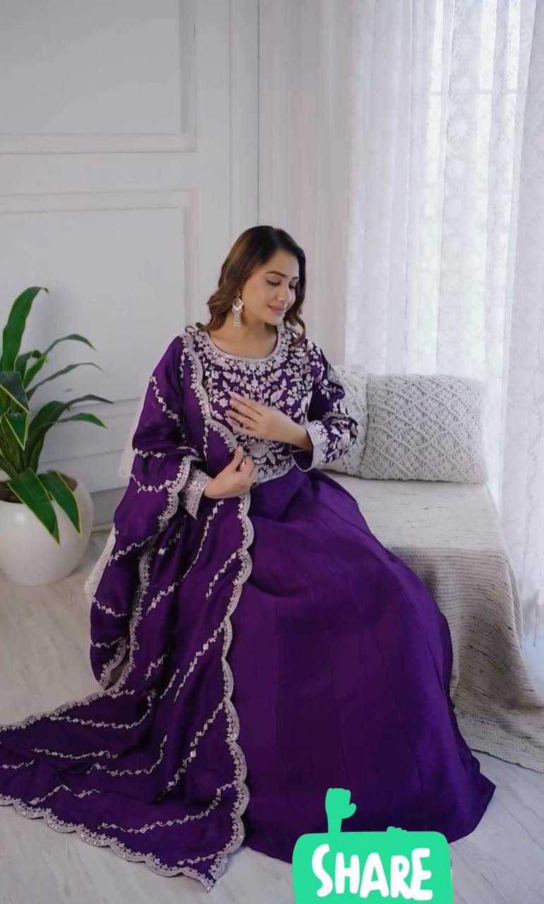 YNF CHINON KESH120 206 GOWNS WHOLESALE PURPLE ANARAKLI EMBROIDERY SILK GOWNS MANUFACTURER