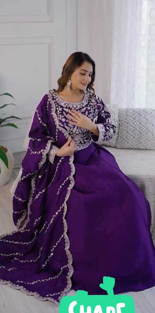 YNF CHINON KESH120 206 GOWNS WHOLESALE PURPLE ANARAKLI EMBROIDERY SILK GOWNS MANUFACTURER