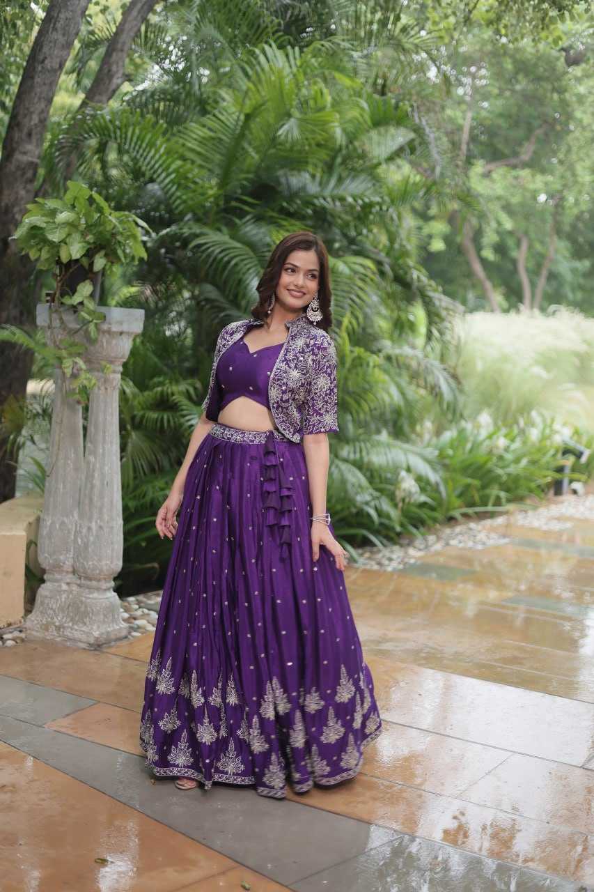 YNF CHINON KESH132 7128 LEHENGAS WHOLESALEJACKET STYLE WEDDING EMBROIDERED SQUNIS LEHENGAS MANUFACTURER