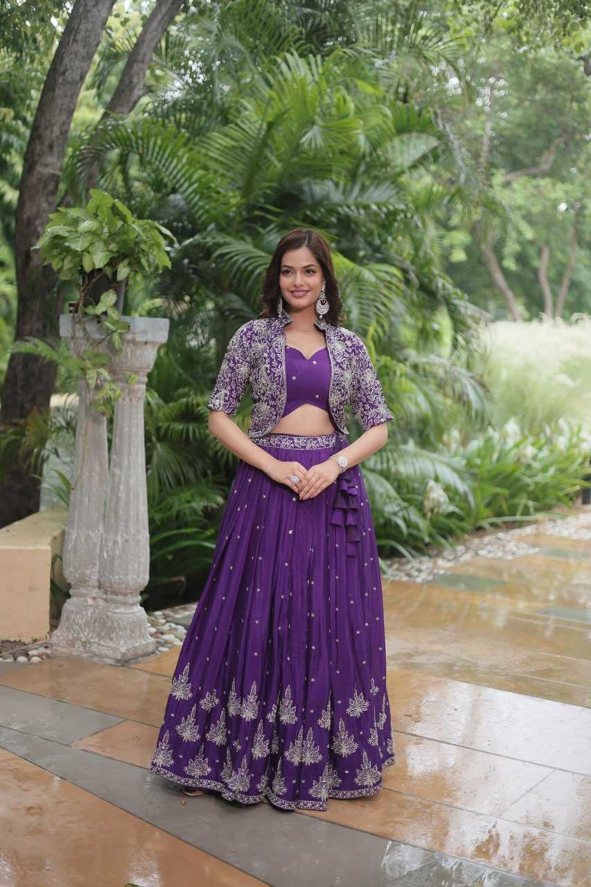 YNF CHINON KESH132 7128 LEHENGAS WHOLESALEJACKET STYLE WEDDING EMBROIDERED SQUNIS LEHENGAS MANUFACTURER