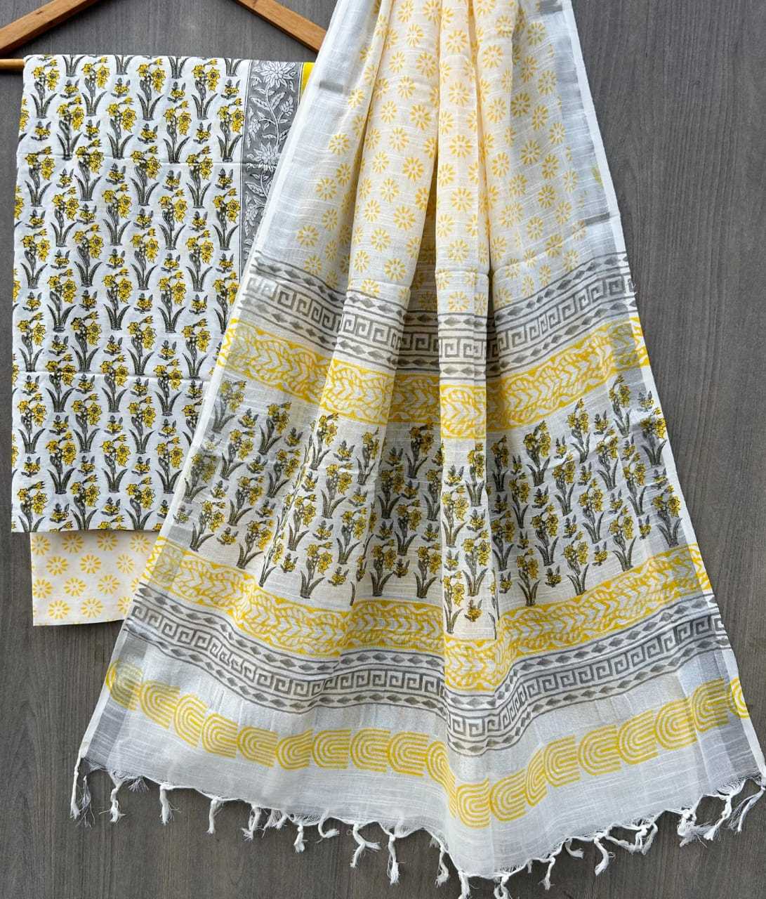 YNF COTTON RIN168  RKC02 SAREES WHOLESALE PRINTED COTTON SEQUENCE OFFICE WEAR SAREES MANUFACTURER