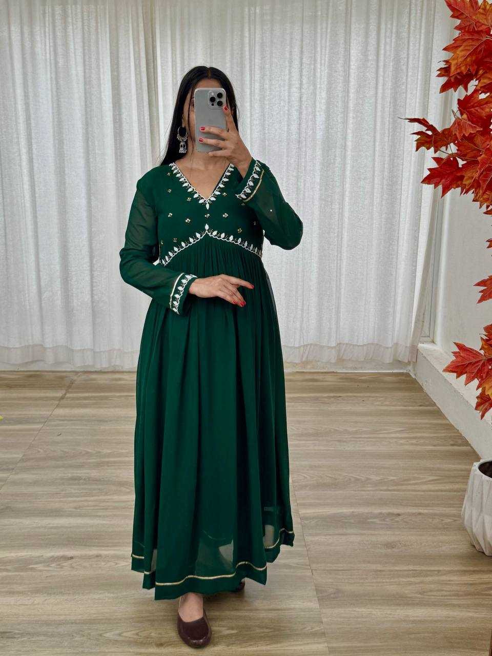 YNF FAUX GEORGETTE KESH240 409 GOWNS WHOLESALE GREEN ANARAKLI FULL SLEEVE WEDDING GEORGETTE GOWNS MANUFACTURER