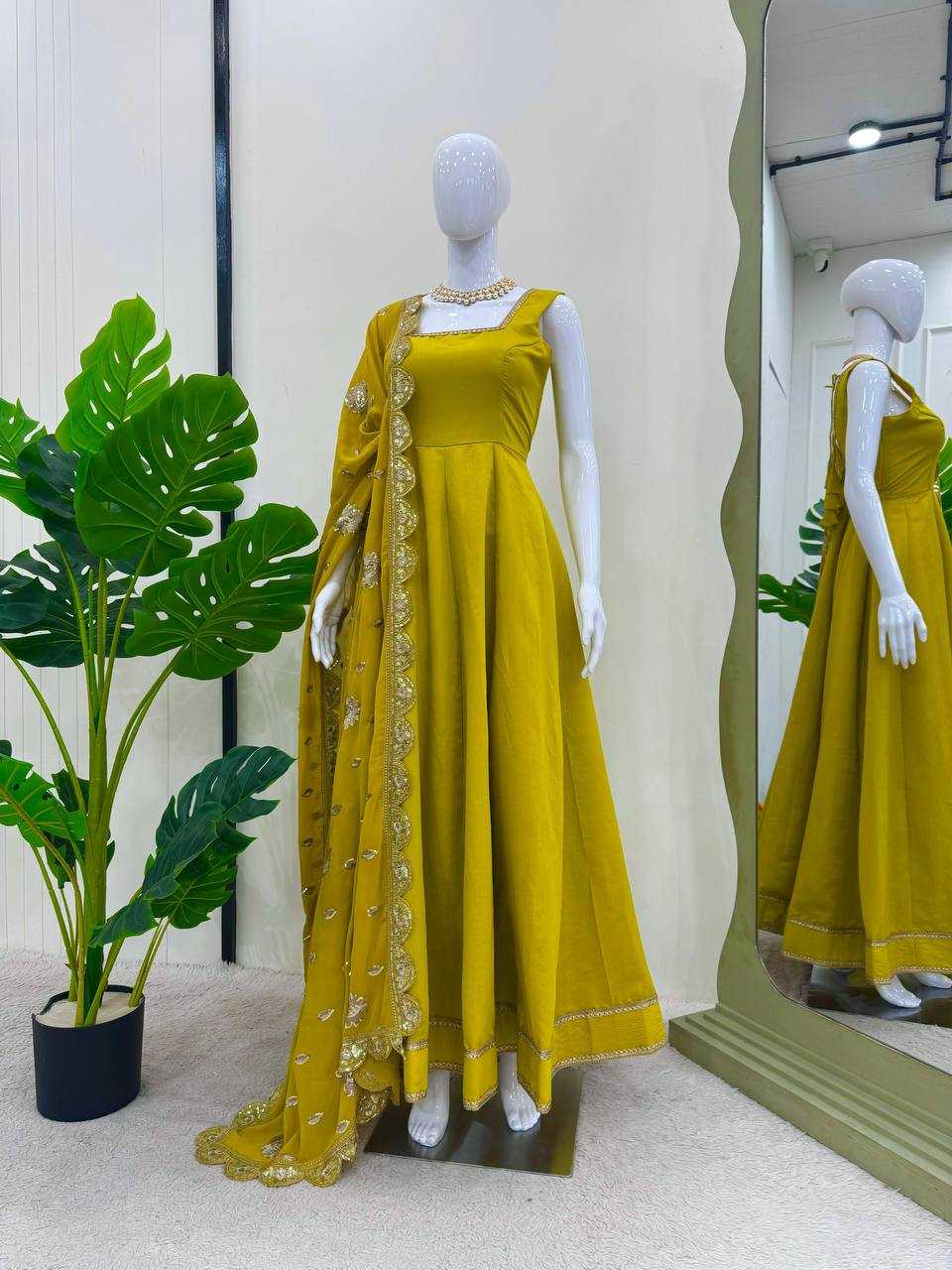 YNF HEAVY ROMAN SILK RIN133 1489 GOWNS WHOLESALE WEDDING ANARKALI SILK GOWNS MANUFACTURER