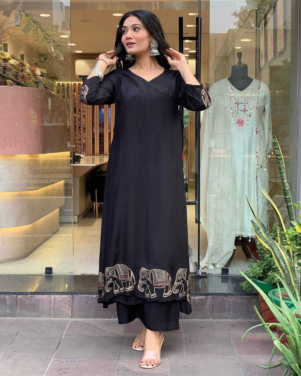 YNF MUSLIN KESH211 LDY115 KURTIS WHOLESALE FESTIVE LONG KURTI WITH BOTTOM BLACK KURTIS MANUFACTURER