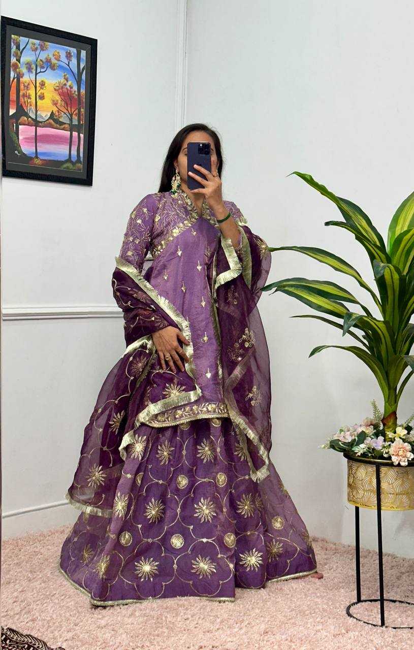 YNF RUSSIAN SILK RIN181 1071 LEHENGAS WHOLESALE SILK EMBROIDERED PURPLE LEHENGAS MANUFACTURER