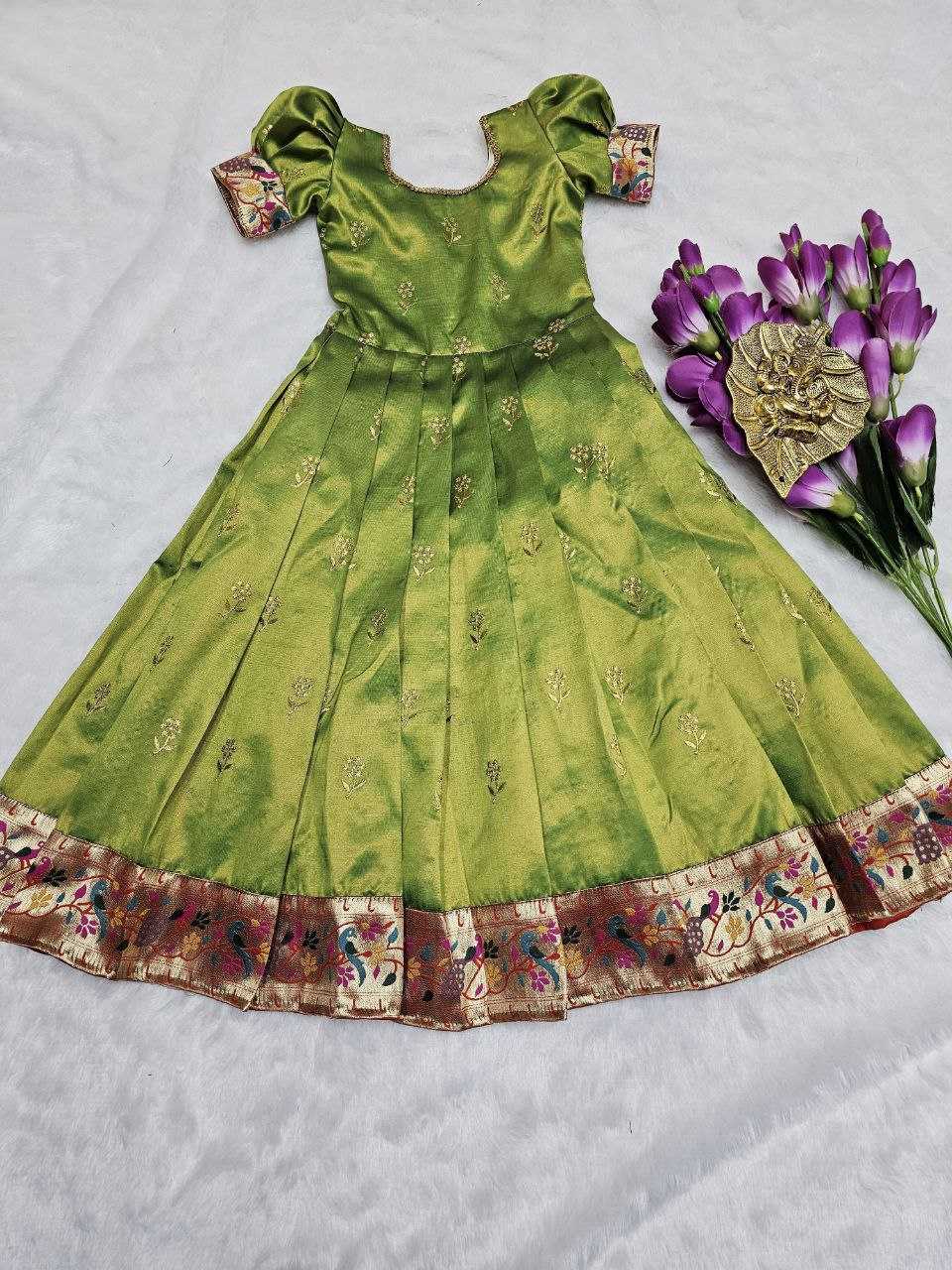 YNF SILK RIN161 RPVR24 KIDS WEAR WHOLESALE KIDS WEDDING DESIGNER FESTIVEL GOWN MANUFACTURER