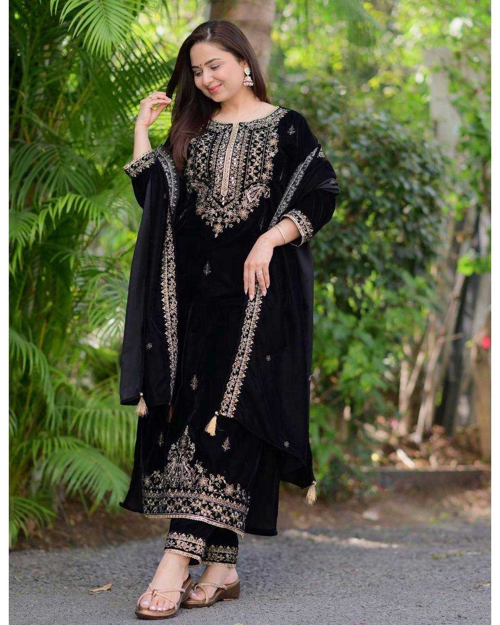 YNF VELVET KESH123 5213 SUITS & DRESSES WHOLESALE EMBROIDEREY PARTY WEAR BLACK SALWAR VELVET SUITS MANUFACTURE