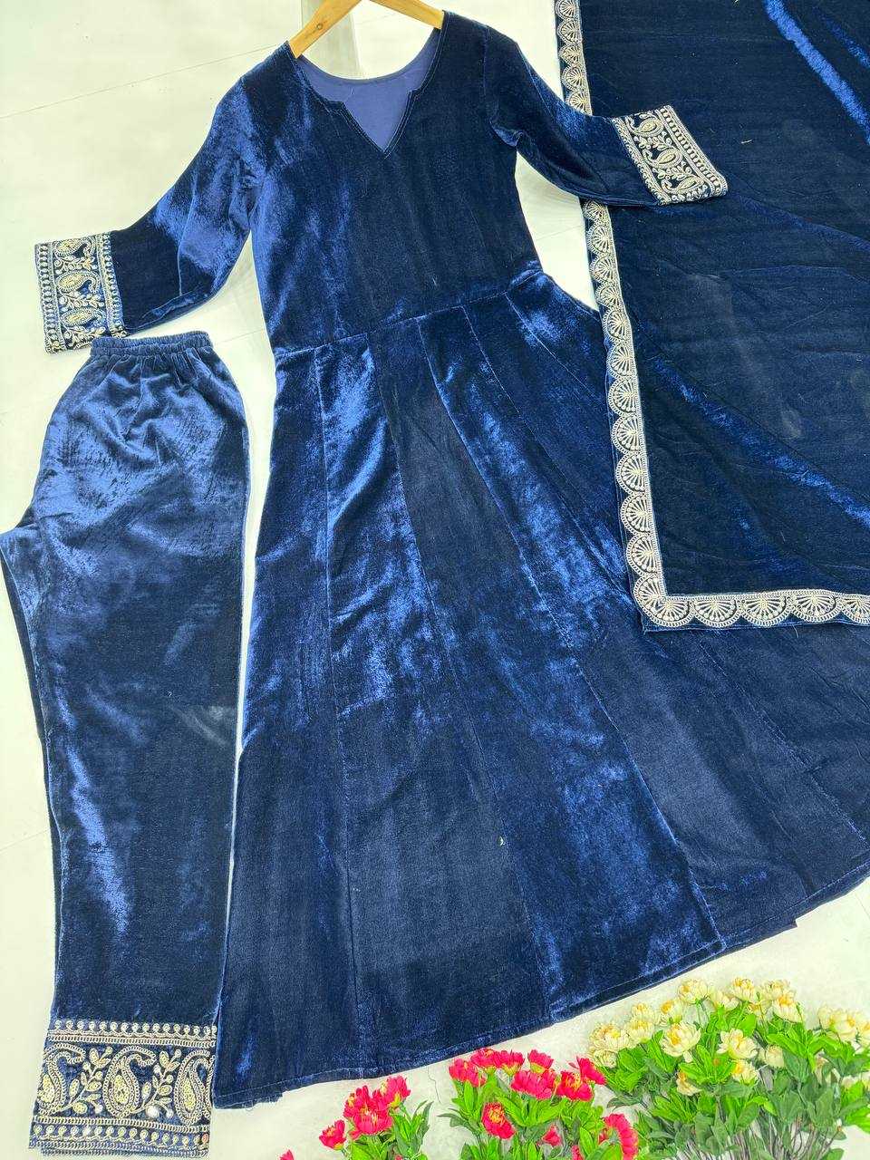 YNF VELVET KESH139 1662 GOWNS WHOLESALE BLUE ANARAKLI VELVET MANUFACTURER