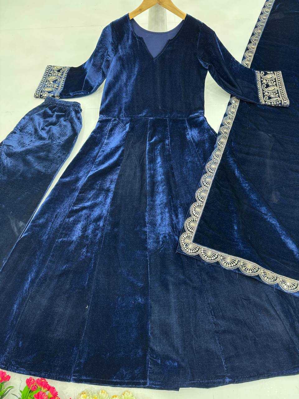 YNF VELVET KESH139 1662 GOWNS WHOLESALE BLUE ANARAKLI VELVET MANUFACTURER