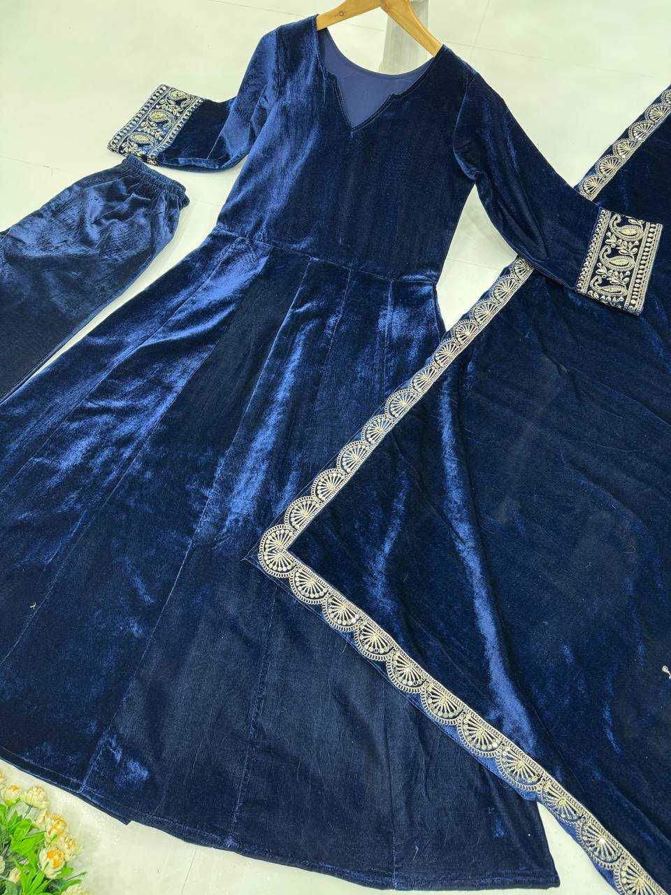 YNF VELVET KESH139 1662 GOWNS WHOLESALE BLUE ANARAKLI VELVET MANUFACTURER