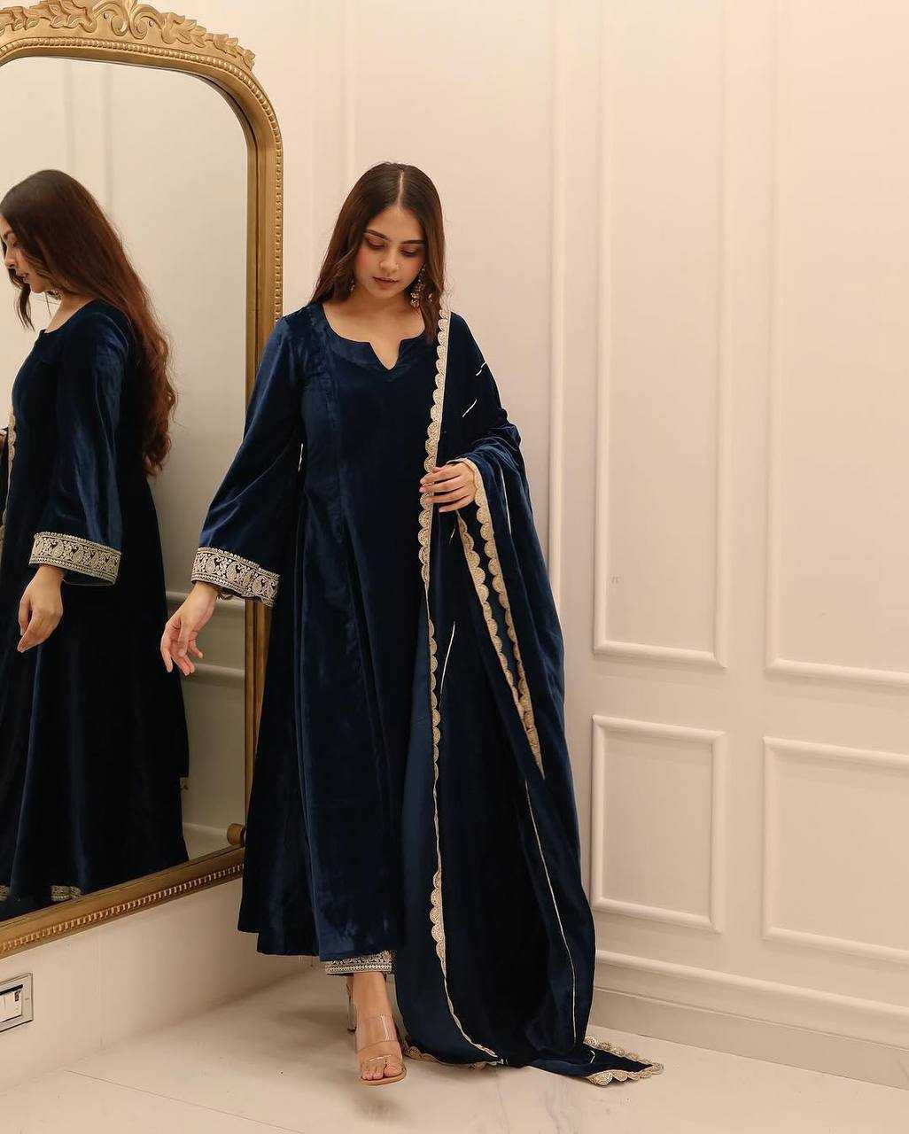 YNF VELVET KESH139 1662 GOWNS WHOLESALE BLUE ANARAKLI VELVET MANUFACTURER