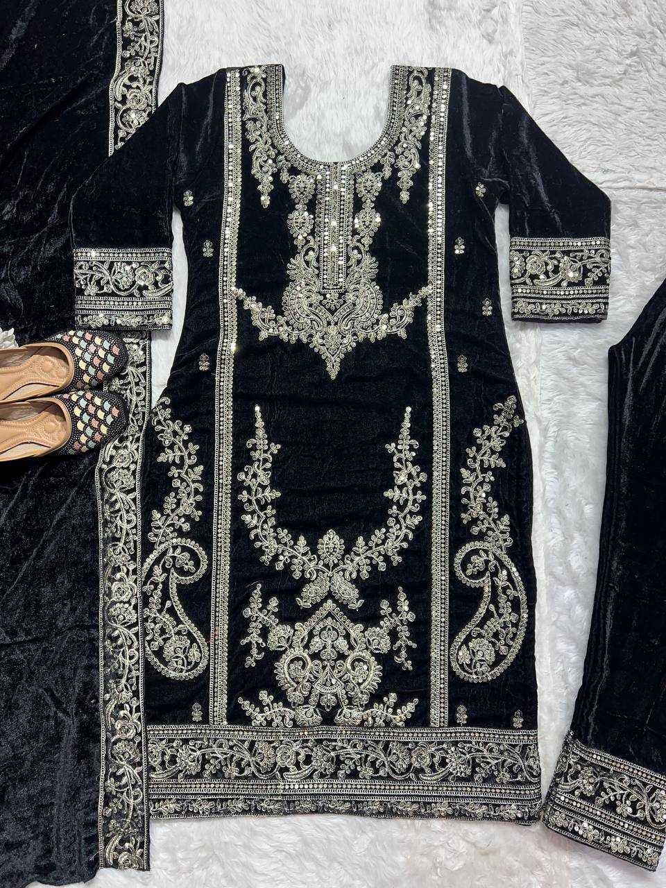 YNF VELVET KESH145 3025 SUITS & DRESSES WHOLESALE EMBROIDERED VELVET PARTY WEAR BLACK SUITS MANUFACTURE