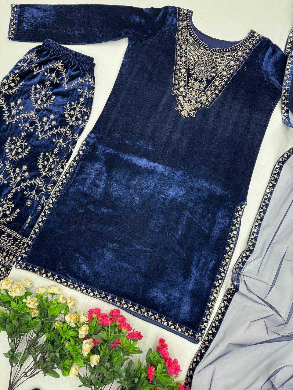 YNF VELVET KESH239 187 SUITS & DRESSES WHOLESALE EMBROPIDERY VELVET PARTY WEAR BLUE SUITS MANUFACTURE