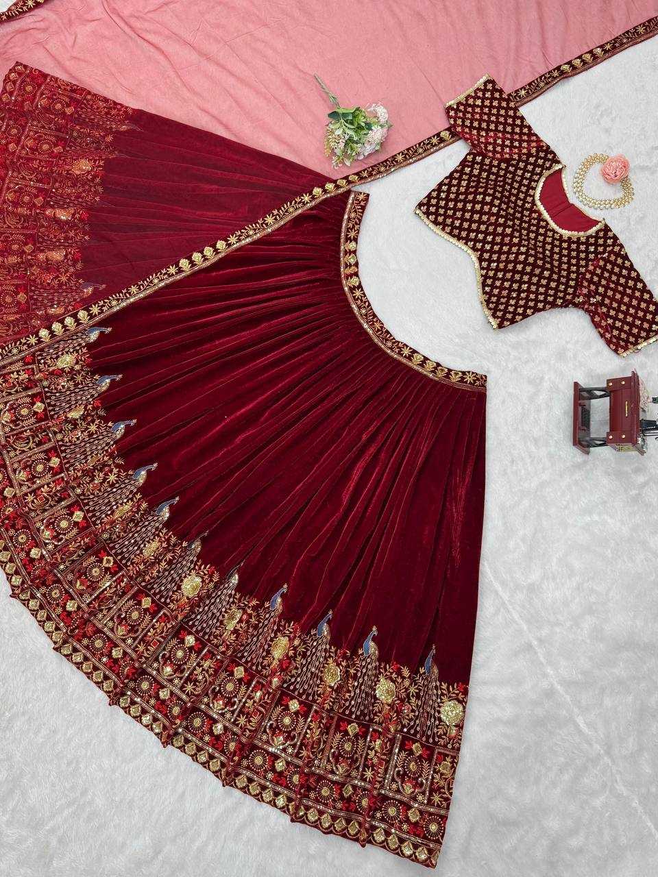 YNF VELVET RIN162 314 LEHENGAS WHOLESALE WEDDING EMBROIDERED VELVET SEQUINS LEHENGAS MANUFACTURER