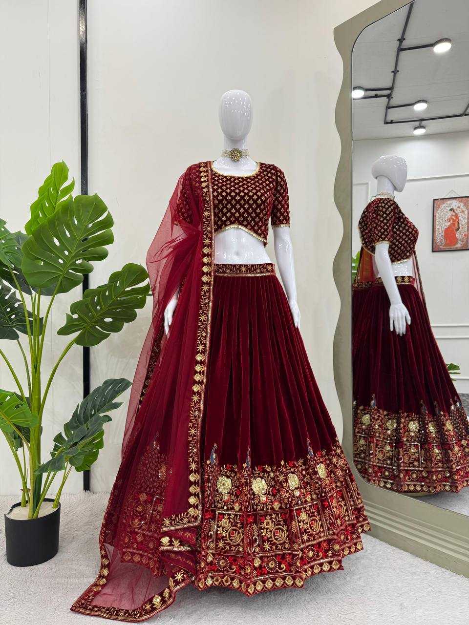 YNF VELVET RIN162 314 LEHENGAS WHOLESALE WEDDING EMBROIDERED VELVET SEQUINS LEHENGAS MANUFACTURER