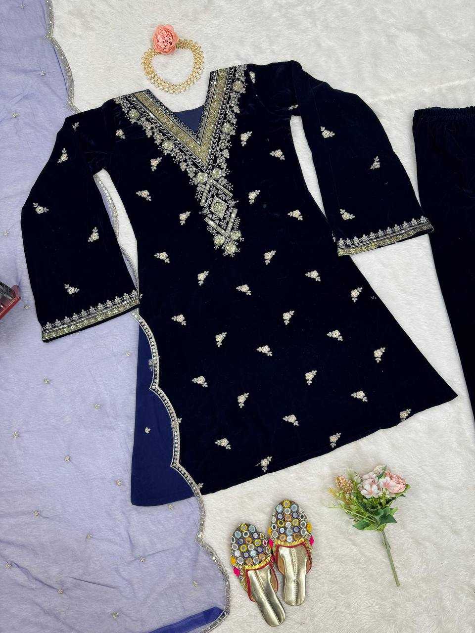 YNF VELVET RIN169 5783 SUITS & DRESSES WHOLESALE PAKISTANI EMBROIDERY VELVET EID COLLECTIONS BLUE SUITS MANUFACTURE