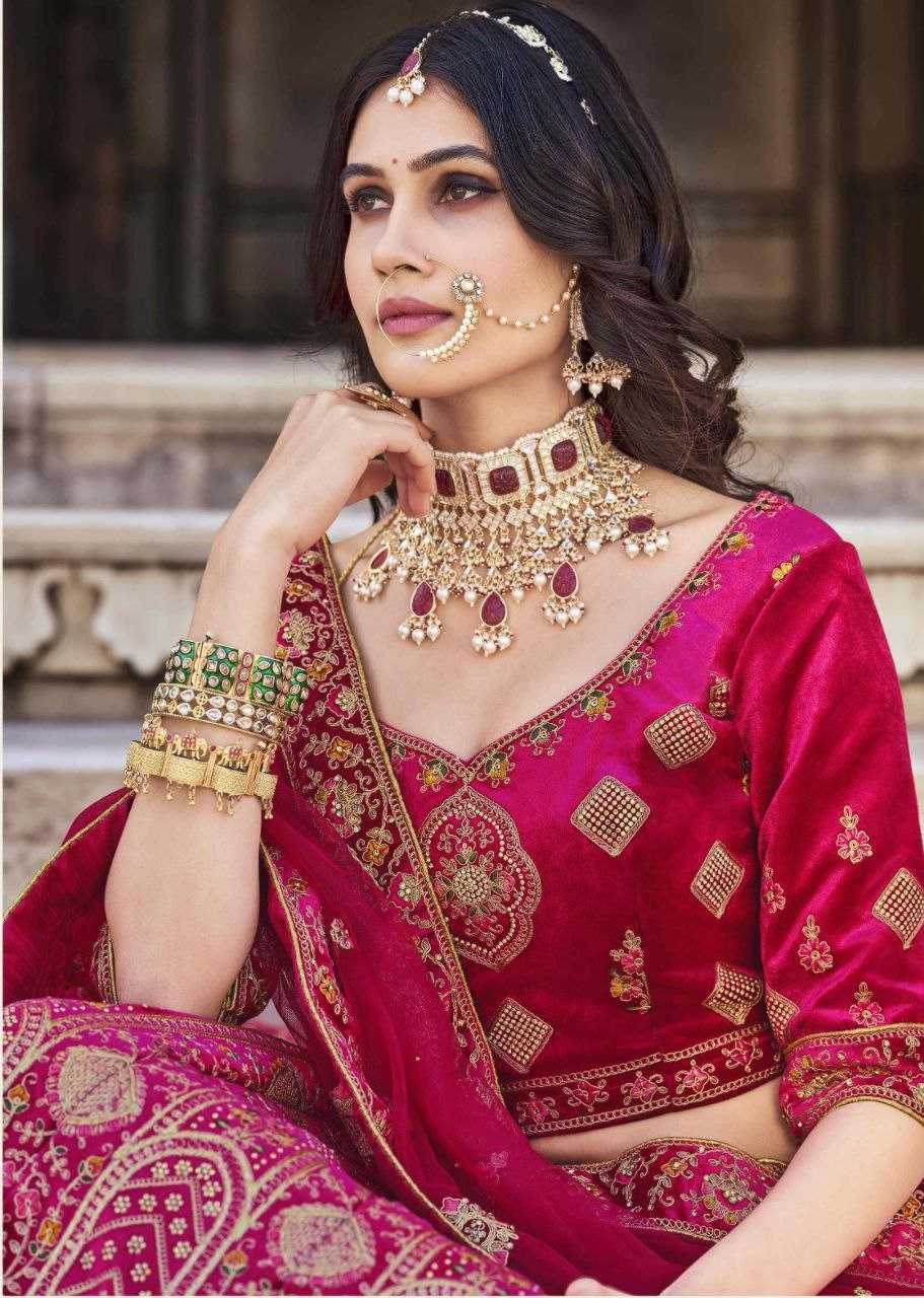 YNF VELVET RIN195 BRIDAL LOOK 2087 LEHENGAS WHOLESALE BRIDAL EMBROIDERED DESIGNER VELVET ZARI WORK LEHENGAS MANUFACTURER