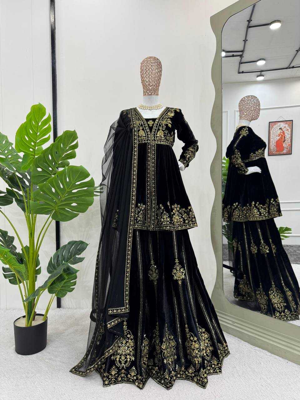 YNF VELVET RIN169 5788 SUITS & DRESSES WHOLESALE PARTY WEAR BLACK SALWAR PAKISTANI EMBROIDERY VELVET EID COLLECTIONS SUITS MANUFACTURE