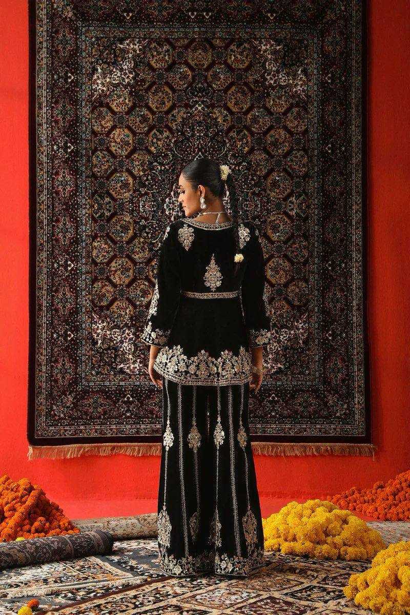 YNF VELVET RIN169 5788 SUITS & DRESSES WHOLESALE PARTY WEAR BLACK SALWAR PAKISTANI EMBROIDERY VELVET EID COLLECTIONS SUITS MANUFACTURE