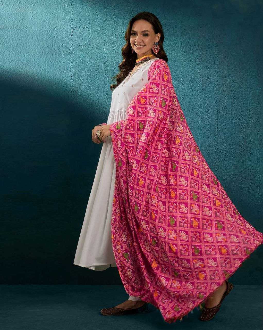 YNF VISCOSE CHANDERI RIN174 TANIA SUITS & DRESSES WHOLESALE LADIES CHANDERI WHITE SALWAR EMBROIDERY SUITS MANUFACTURE