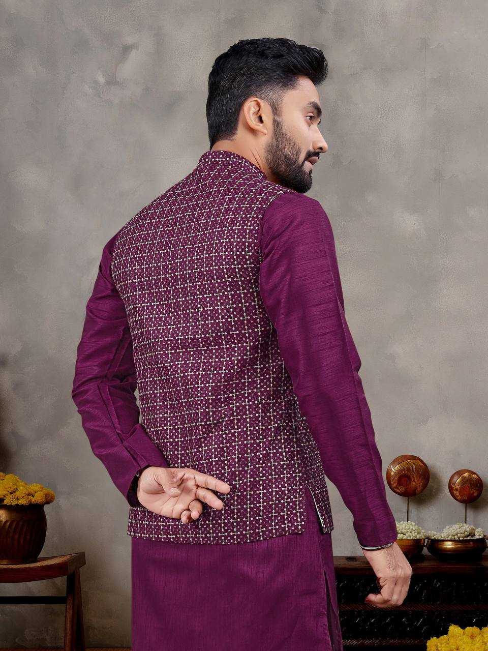 Ynf Banglori Silk RIN131 MANYAVAR Mens Wear Wholesale Mens Kurtas Mens Kurta Pyjama Embroidered Kurta Pajama Manufacturer