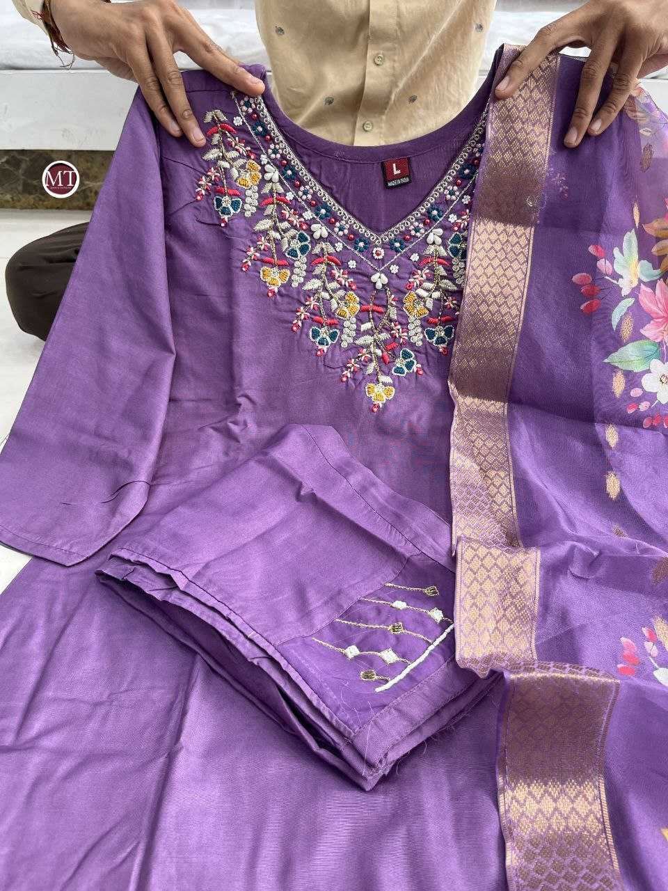 Ynf Chanderi Silk KESH361 MUS19 Suits & Dresses Wholesale Chanderi Suit Silk Suits Handloom Suits Manufacturer