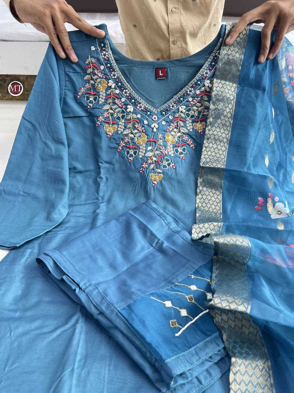 Ynf Chanderi Silk KESH361 MUS19 Suits & Dresses Wholesale Chanderi Suit Silk Suits Handloom Suits Manufacturer