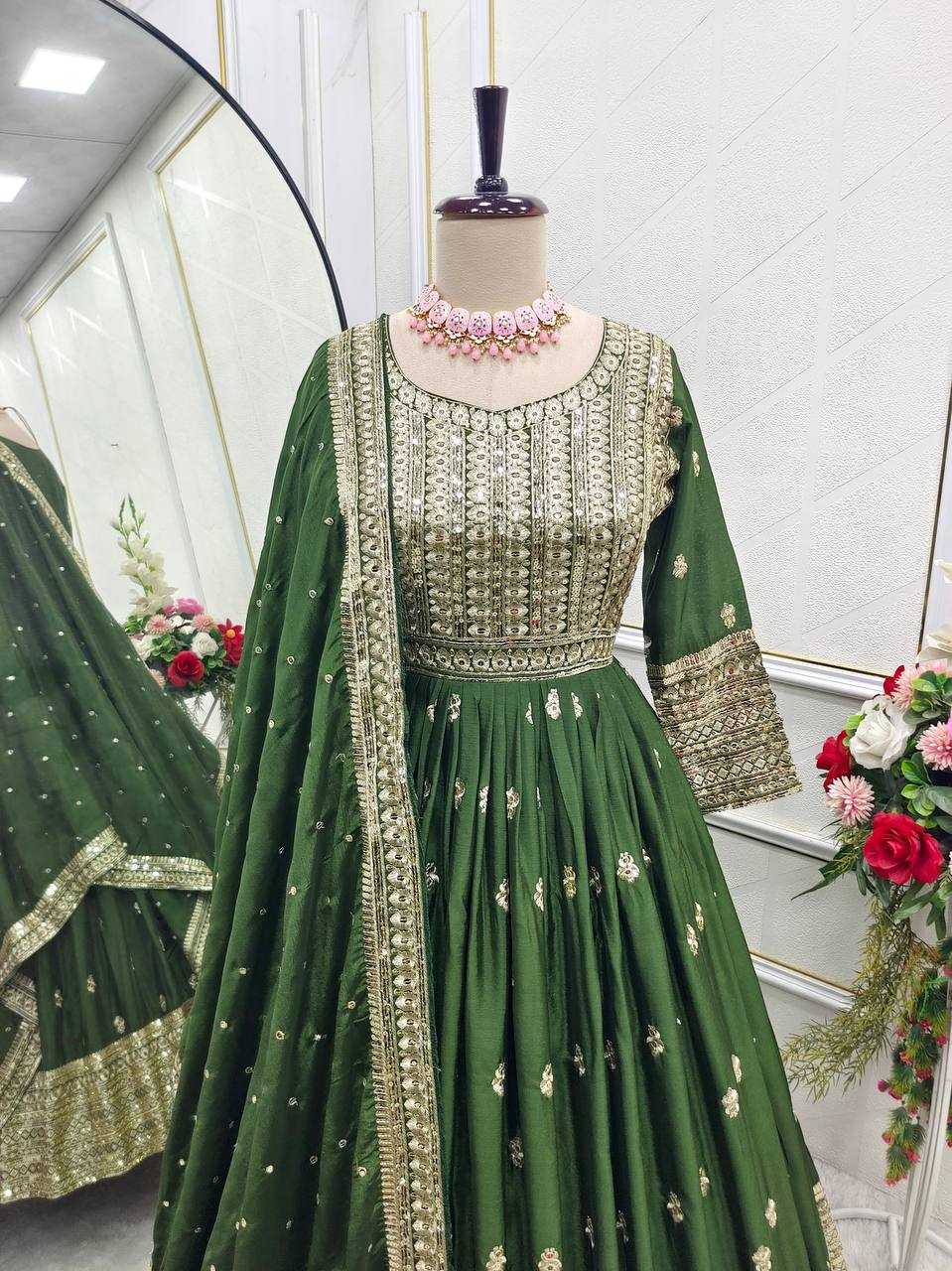 YNF CHINON KESH156 104 GOWNS WHOLESALEFANCY EMBROIDERY SEQUIN GOWNS MANUFACTURER