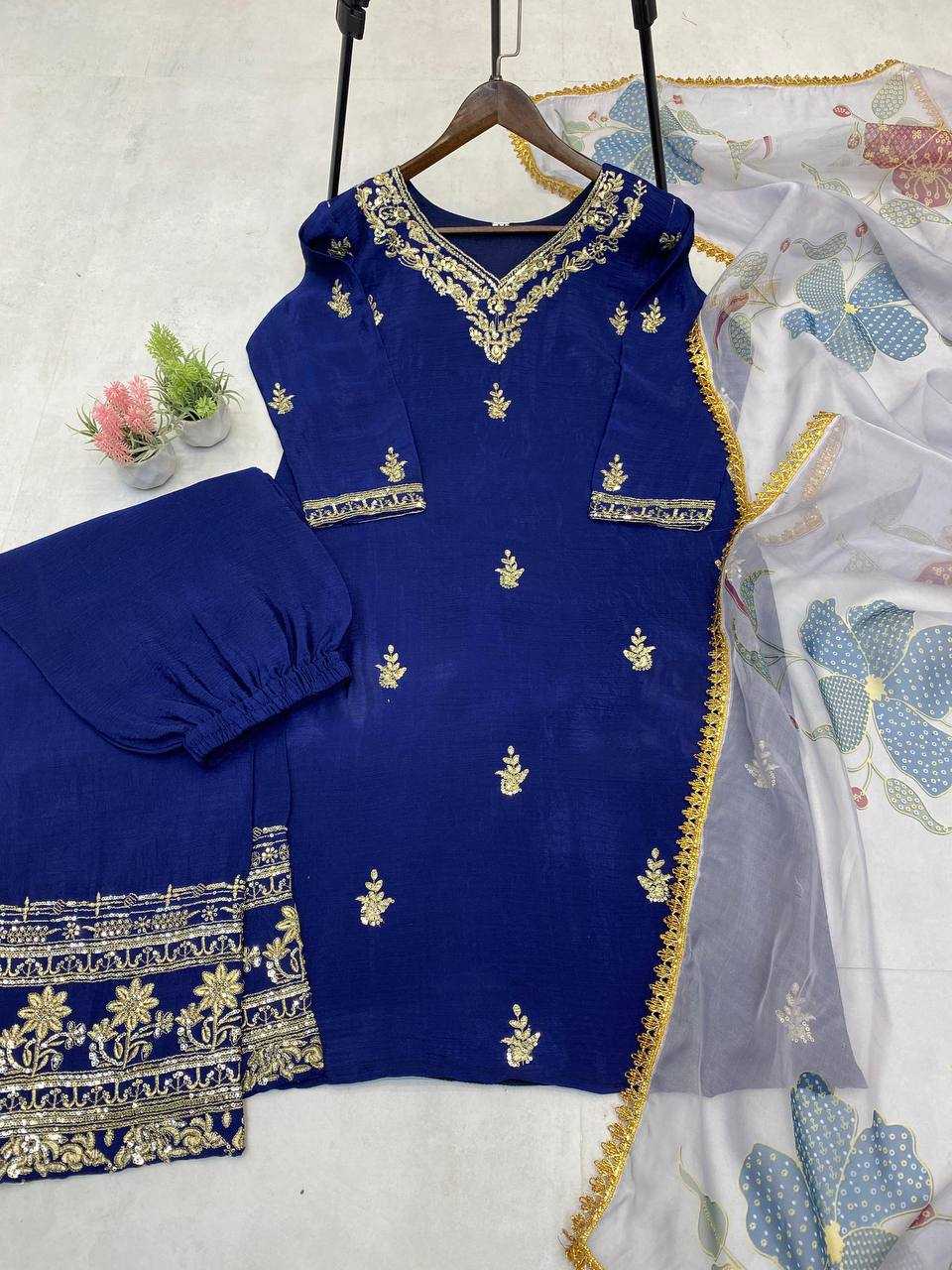 YNF CHINON RIN141 1898 SUITS & DRESSES WHOLESALE EMBROIDERY PARTY WEAR SUITS MANUFACTURER